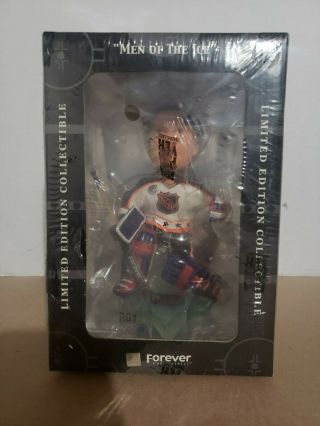 Patrick Roy – Forever Collectables “men Of The Ice” Bobble Head