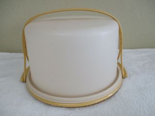 Large Vintage Tupperware Cake Carrier Holder Harvest Gold - 683 - 684 - 624