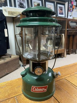 Vintage Coleman 220J Double Mantle Lantern With Box Dated 8/75 2