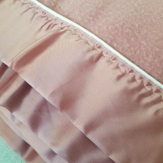 Vintage Fieldcrest Acrylic Nylon Trim Smooth Blanket Queen Made in USA Rose Pink 2