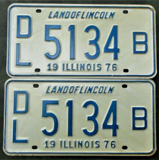 1976 Illinois Dealer License Plate Pair 5134 B