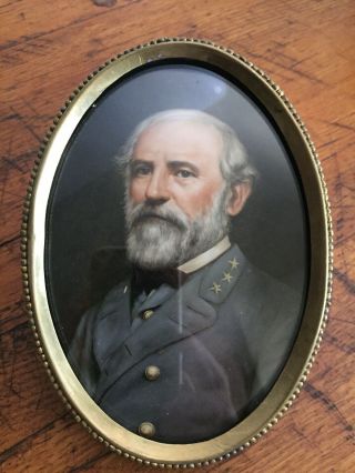 Antique Picture Of Civil War General Robert E.  Lee In Solid Brass Frame.