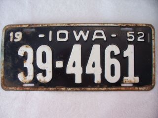 1952 Iowa License Plate 39 - 4461