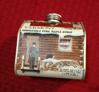 Vintage 1984 Vermont Pure Maple Syrup 16.  9 Fl.  Oz Log Cabin Tin Metal Can Empty