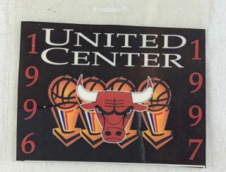 Nba 1996 - 97 Chicago Bulls Tv Media Credential - Nba Championship Season