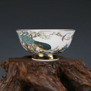 Fine Chinese Qianlong Old Antique Porcelain Famille Rose Gilt Peacock Bowl