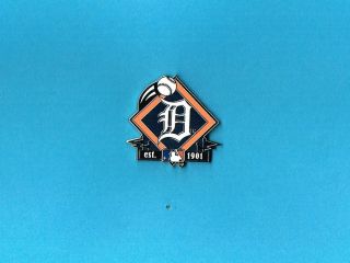 Detroit Tigers Diamond Shape Mlb Baseball Logo Lapel Hat Pin