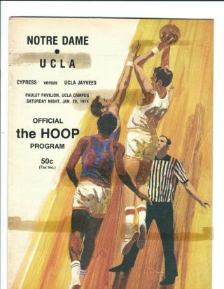 Ucla Bruins Vs Notre Dame Fighting Irish January 26 1974 Basketball Program (c)