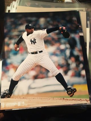 Orlando Hernandez El Duque Unsigned 8x10 Photo York Yankees Star