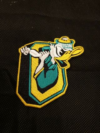 The University Of Oregon Ducks Embroidered Iron On Patch 3.  ” X 3”