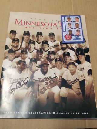 Vintage 2001 Minnesota Twins Yearbook All Stars Autograph By Tony Oliva
