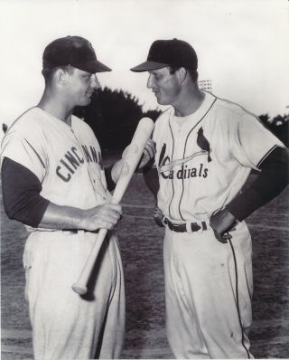 Stan Musial Cardinals And Ted Kluszewski Reds 8x10 Photo