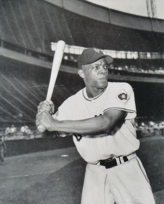 Willie Mays 8x10 Photo York Giants 4 W.  S 660 Hr 1951 R.  O.  Y 2 Mvp 20 A.  S Game