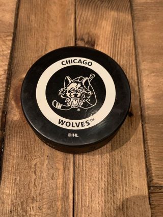 Rare Old Chicago Wolves Moss Official Game Ihl Logo Hockey Puck