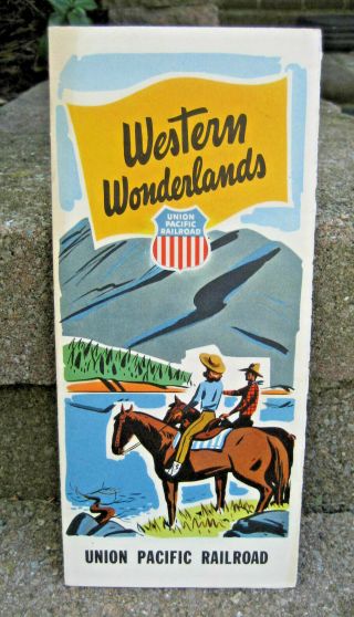 1951 Union Pacific Railroad " Western Wonderlands " Brochure W/ Color Map