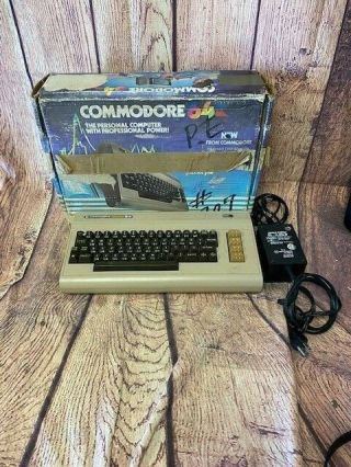 Vintage Commodore 64 Personal Computer - - No Power
