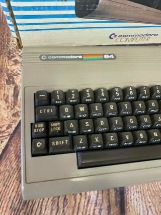 Vintage Commodore 64 Personal Computer With Box. 3