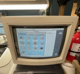 Apple Macintosh Lc Performa Display Monitor W/base & Video Cable