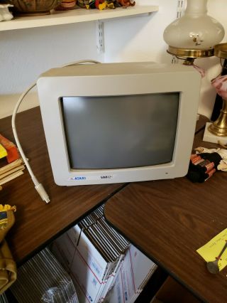 Atari St Sm124 Computer Monitor Monochrome 1985