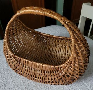 Vintage Woven Split Oak Butt Basket Egg Gathering Basket 12 " X 14 " X 10 "