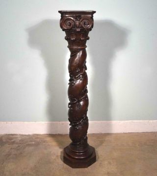 Antique French Corinthian Display Pedestal/plant Stand Or Pillar/column In Oak