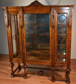 1890s Antique William And Mary Tiger Oak China Cabinet / Bookcase