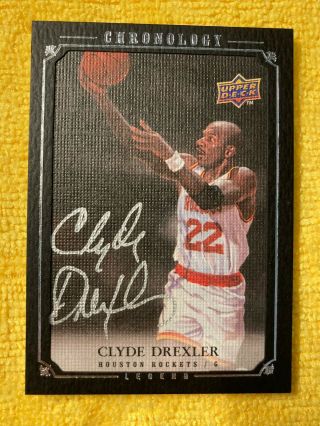 2007 - 08 Clyde Drexler Upper Deck Chronology Auto On Card 168 99/99