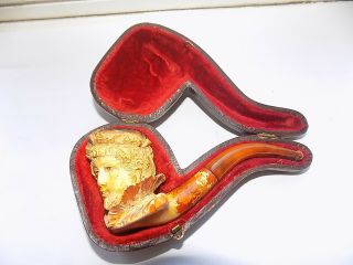 Hand Carved Figural Meerschaum Smoking Pipe With Amber Mouthpiece & Case