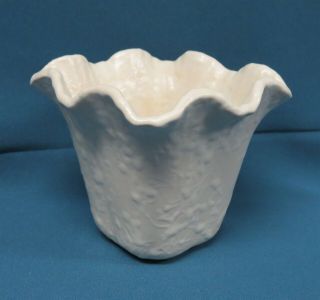 Vintage Shawnee Pottery Small Cream/white Vase Planter 2508 Ruffled Rim