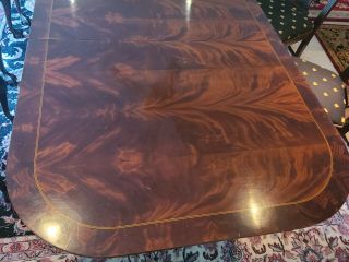 Flamed Mahogany Dining Table with 3 Extension Leaves and 8 matching Chairs 5