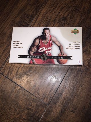 Lebron James Cleveland Cavaliers 2003 - 04 Upper Deck Rookie 32 Card Box Set