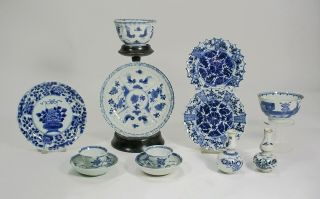 12 Chinese Blue/white Export Porcelain Collectibles Mostly Kangxi Early 18th C.