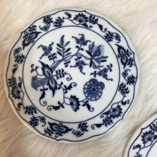 Vintage Blue and White Floral Ceramic Trivet Hot Plate Classic Style Round Med 2
