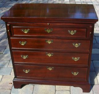 Craftique 4 Drawer Solid Mahogany Chippendale Bachelor 