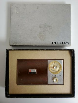 Vintage Philco T 64 - 124 Transistor Radio