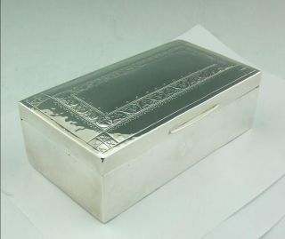 LIBERTY & Co SOLID SILVER CIGARETTE BOX 1931 3