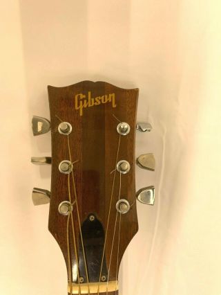 1970s sunburst Gibson j - 45 deluxe acoustic guitar for repair 3