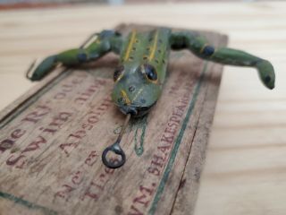 Vintage Shakespeare Rhodes Mechanical frog with early box 6