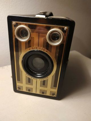 Vintage Eastman Kodak Six - 16 Brownie Junior Box Camera