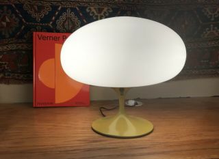 Yellow Laurel Mushroom Table Lamp 1960s Bill Curry Design Exc cond.  space age 2