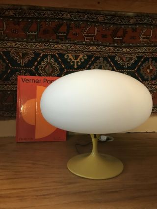 Yellow Laurel Mushroom Table Lamp 1960s Bill Curry Design Exc cond.  space age 3