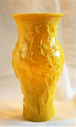 Chinese Republic Era Imperial Yellow Peking Glass Vase Carved With Birds C.  1920