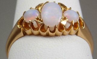 Antique Victorian 18K Gold White Opal Cabochon 3 Stone Ring Size 8.  5 5