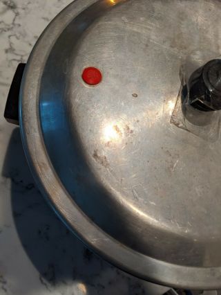 Vintage Mirro 6 - Quart Stovetop Pressure Cooker Pan