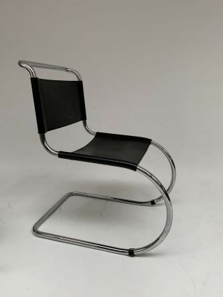 Mies Van Der Rohe Mr10 Chair By Fasem