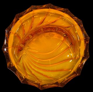 Vintage Unique Amber Glass Ashtray Swirl Pattern Point Edges Center Holder Heavy 2