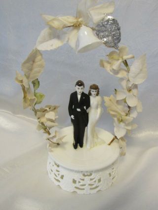 Vintage Wedding Cake Topper Ivory Plastic W Bride & Groom 1950’s 9 ½ " Tall