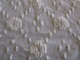 Vintage Ivory Flower Dot Chenille Bedspread Fabric 21 X 29