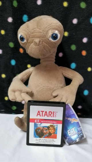 Vtg 1982 Atari 2600 E.  T.  Video Game Cartridge (no Booklet) With E.  T Plush Doll