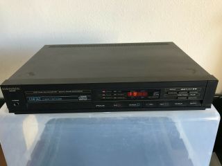 Vintage Magnavox Cdb 262 Compact Disc Player W/power Cord Powers On